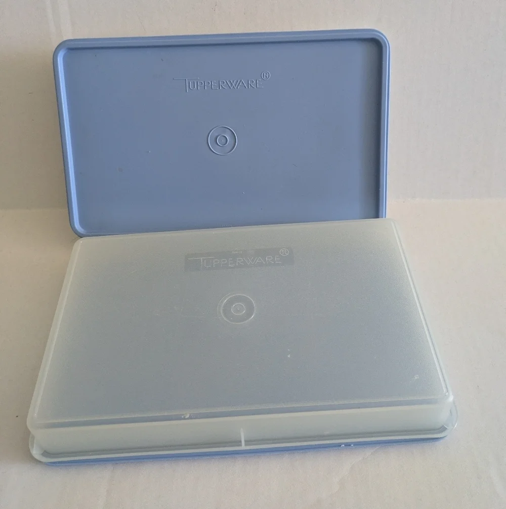 Tupperware Deli Meat Bacon Keeper. Set Of 2, Like New.